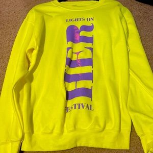 H.E.R merchandise from Rose Bowl concert of 2021